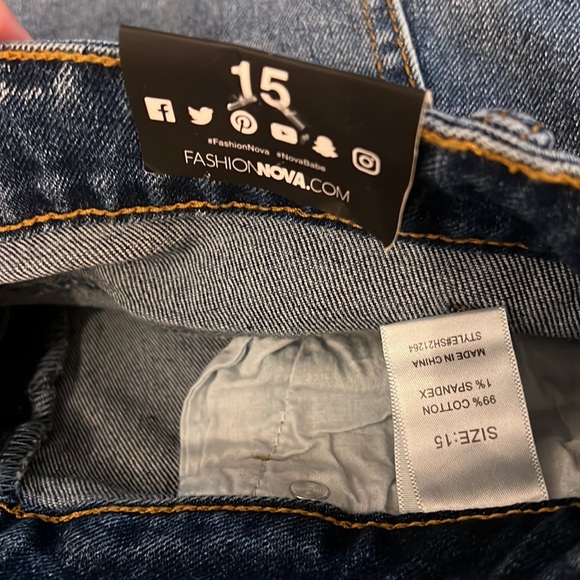 NWT Fashion Nova Right Of Passage Distressed Shorts - Picture 4 of 8